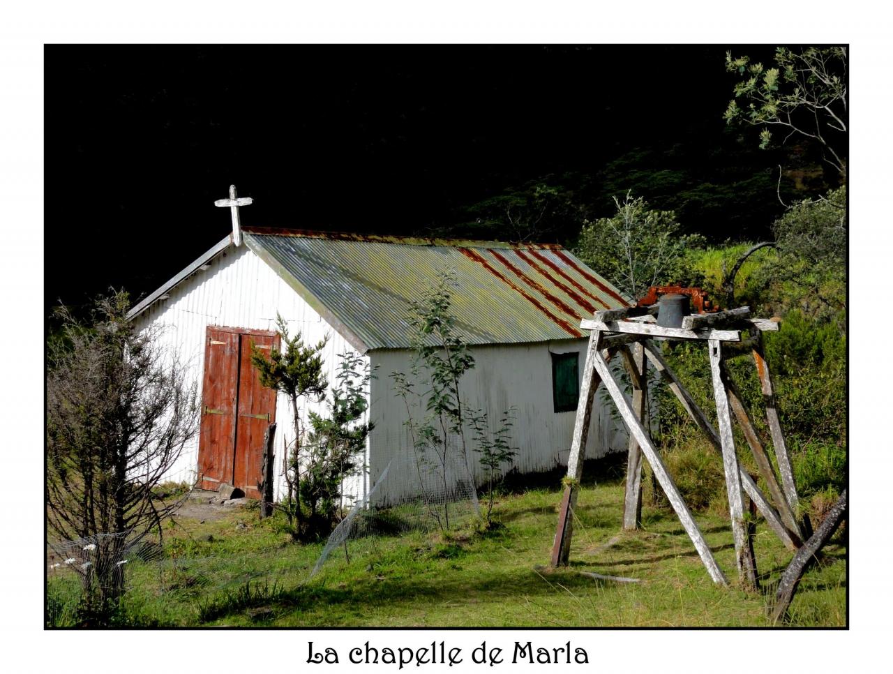 La chapelle de Marla dans le cirque de Mafate.