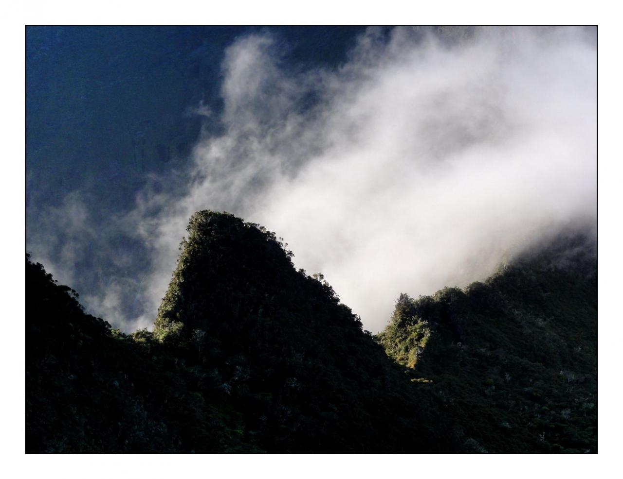 Cirque de Mafate, brouillard.