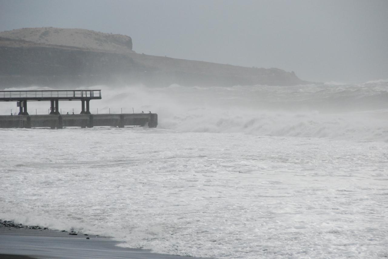 Houle cyclone Gaël 2009 embarcadère D Helsens